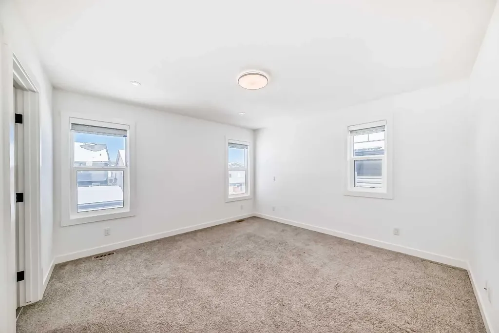 357 Calhoun Common NE Calgary AB T3P 1T2