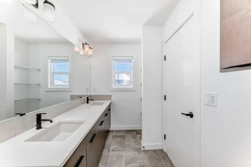 357 Calhoun Common NE Calgary AB T3P 1T2