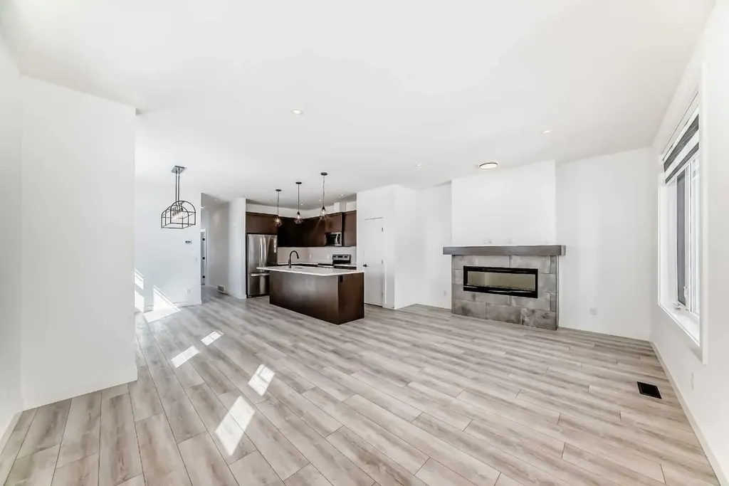 357 Calhoun Common NE Calgary AB T3P 1T2