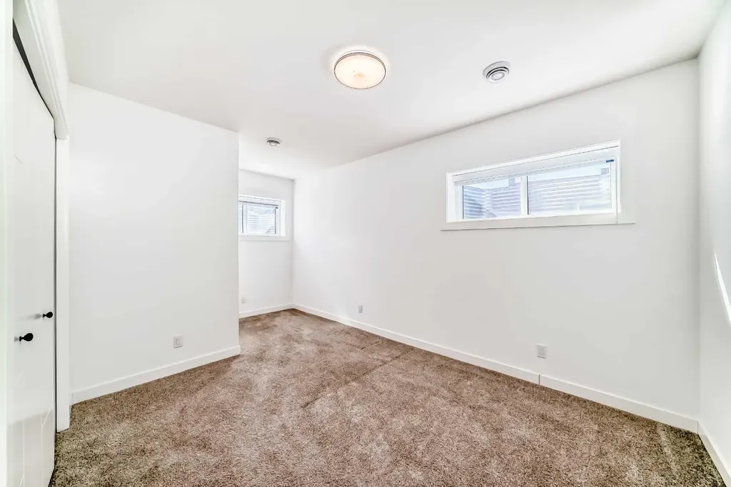 357 Calhoun Common NE Calgary AB T3P 1T2
