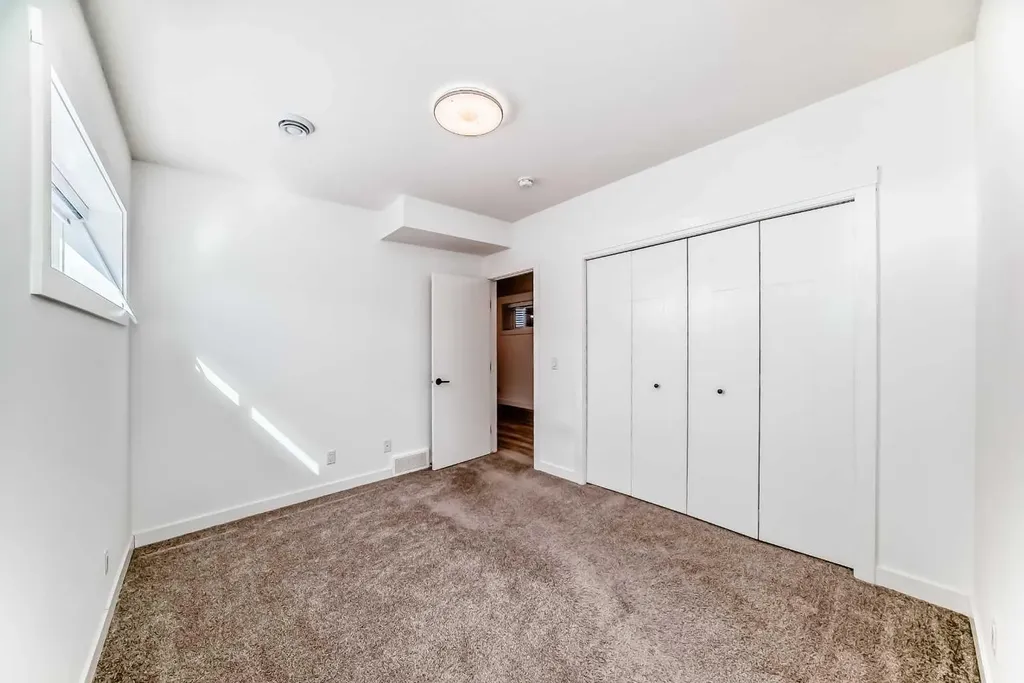 357 Calhoun Common NE Calgary AB T3P 1T2