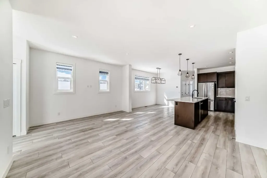 357 Calhoun Common NE Calgary AB T3P 1T2