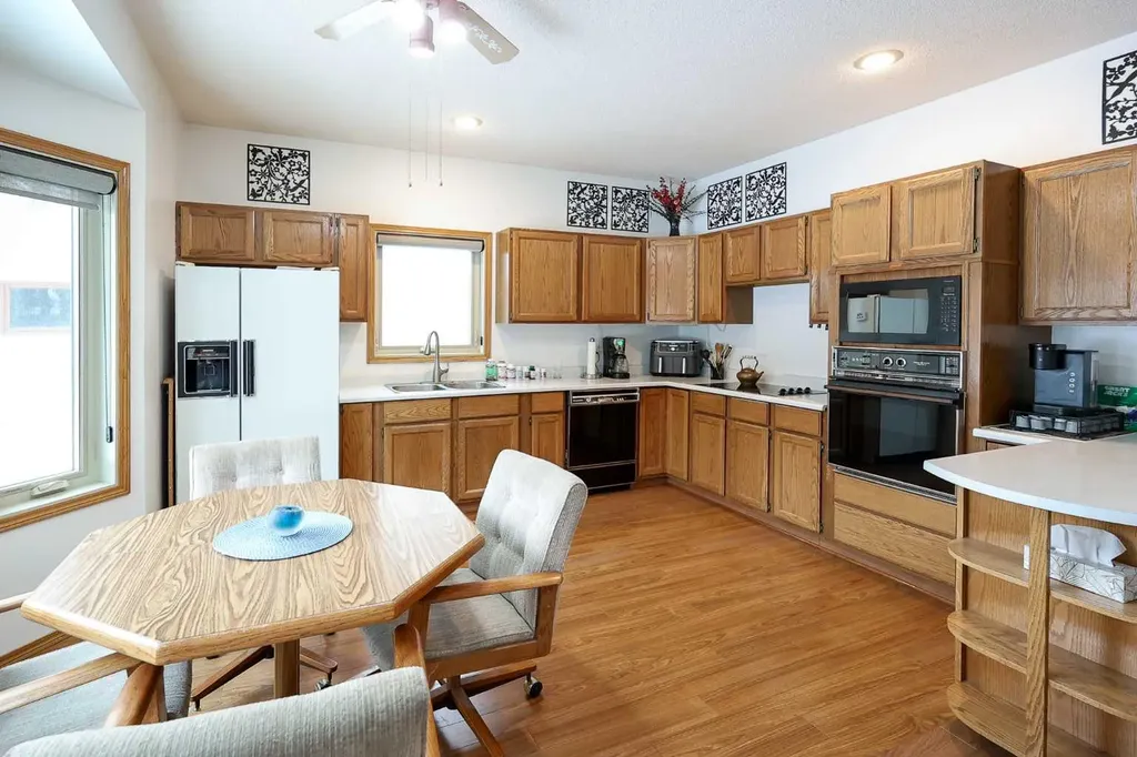 27501 Township Road 374 Rural Red Deer County AB T5S 2B1