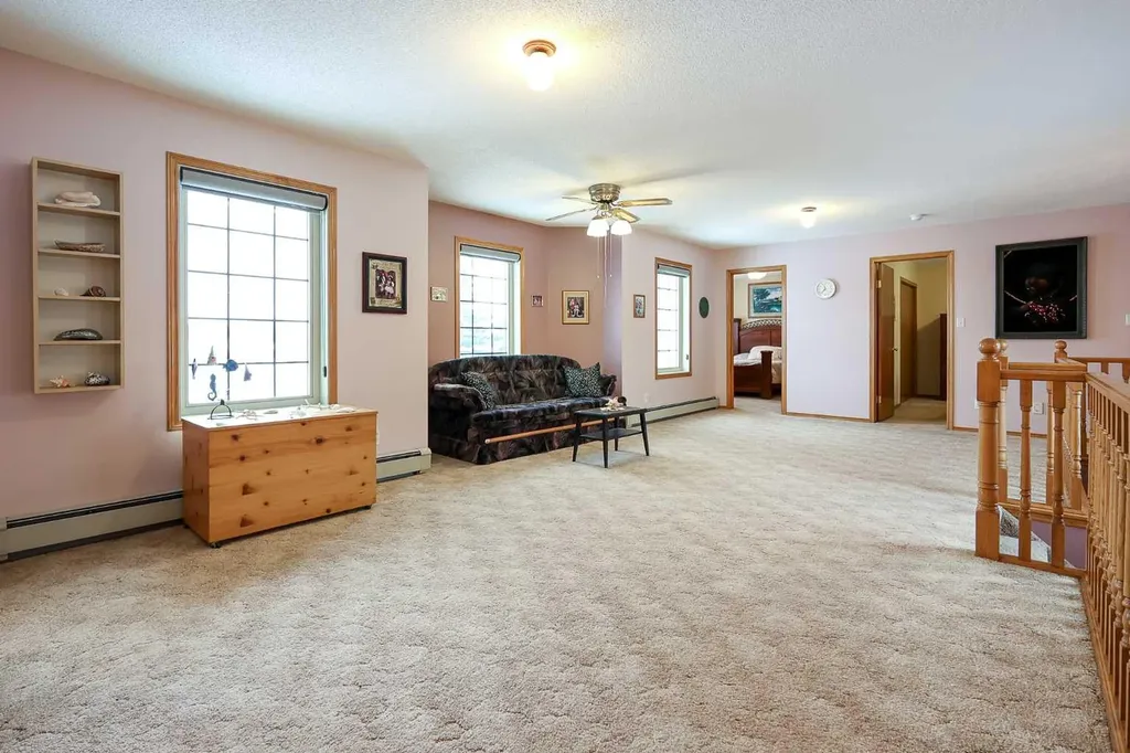 27501 Township Road 374 Rural Red Deer County AB T5S 2B1