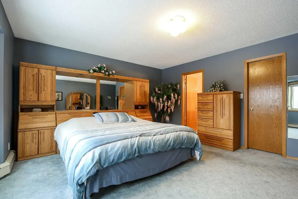 27501 Township Road 374 Rural Red Deer County AB T5S 2B1