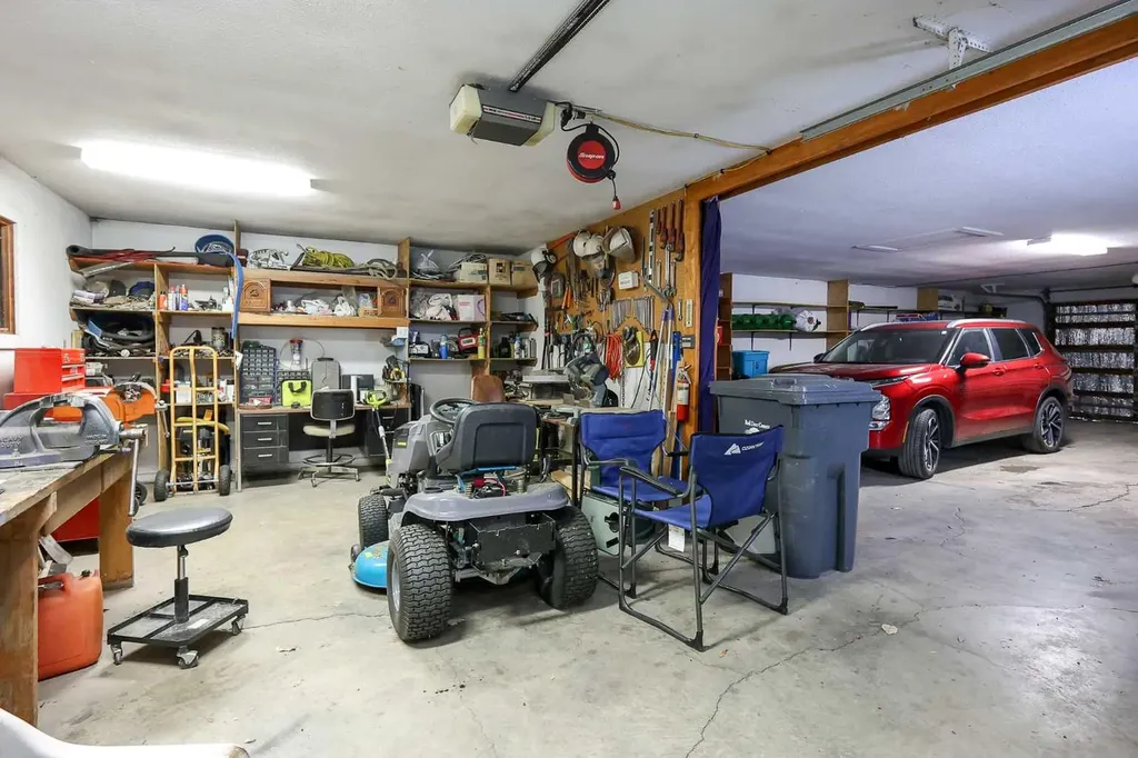 27501 Township Road 374 Rural Red Deer County AB T5S 2B1
