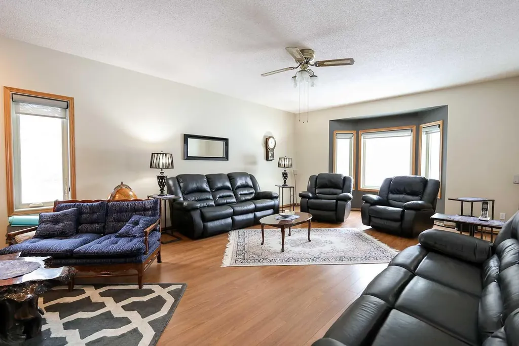 27501 Township Road 374 Rural Red Deer County AB T5S 2B1