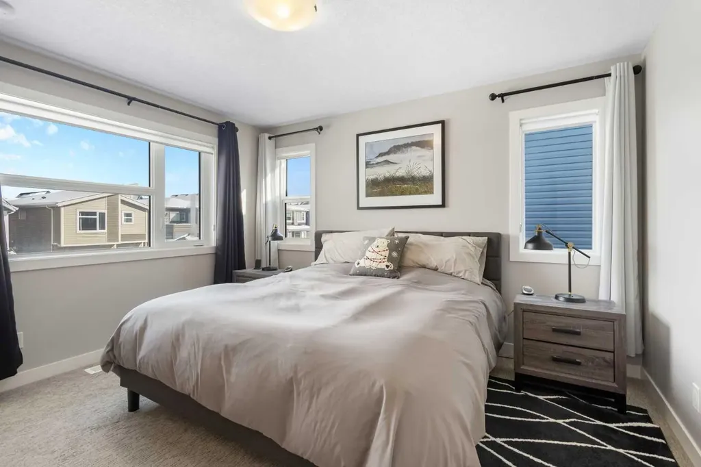 45 Howse Street NE Calgary AB T3P 0V8