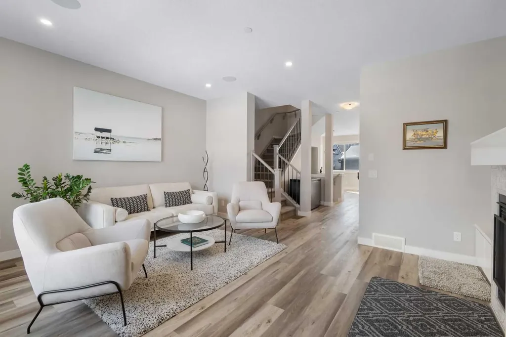 45 Howse Street NE Calgary AB T3P 0V8