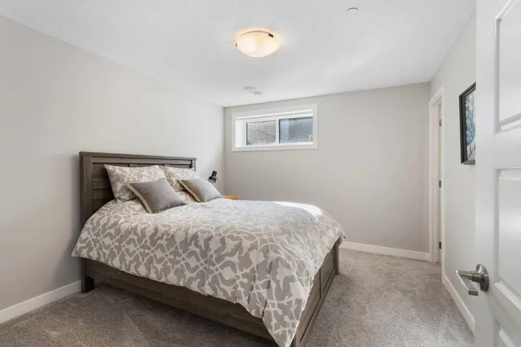 45 Howse Street NE Calgary AB T3P 0V8