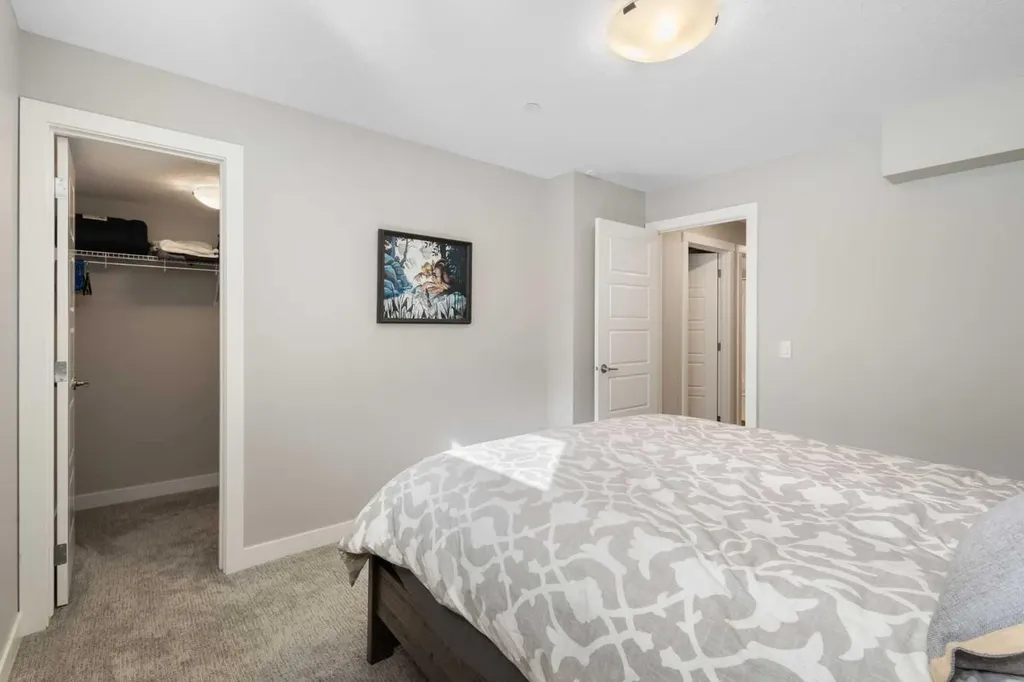 45 Howse Street NE Calgary AB T3P 0V8