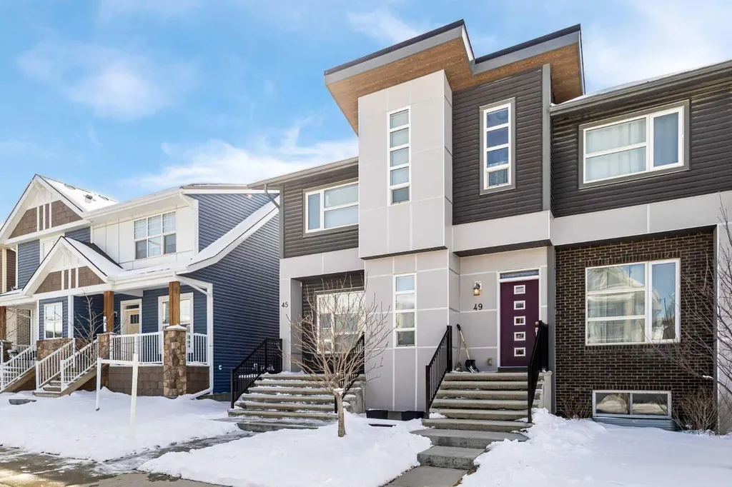 45 Howse Street NE Calgary AB T3P 0V8