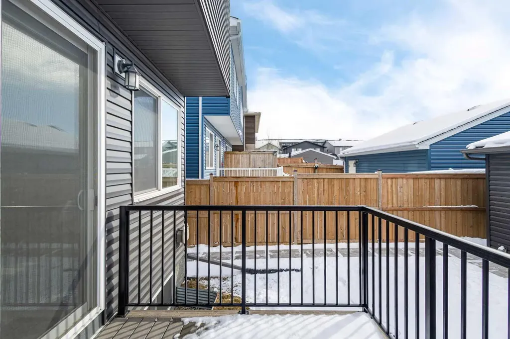 45 Howse Street NE Calgary AB T3P 0V8