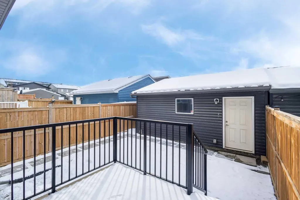 45 Howse Street NE Calgary AB T3P 0V8