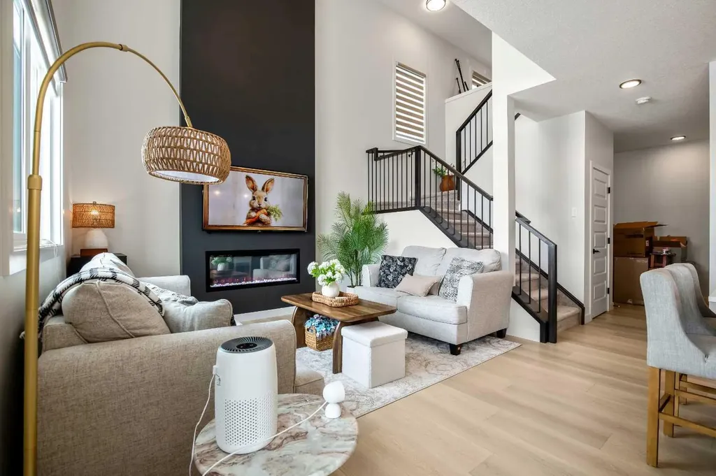 3085 Key Drive SW Airdrie AB T4B 5T1