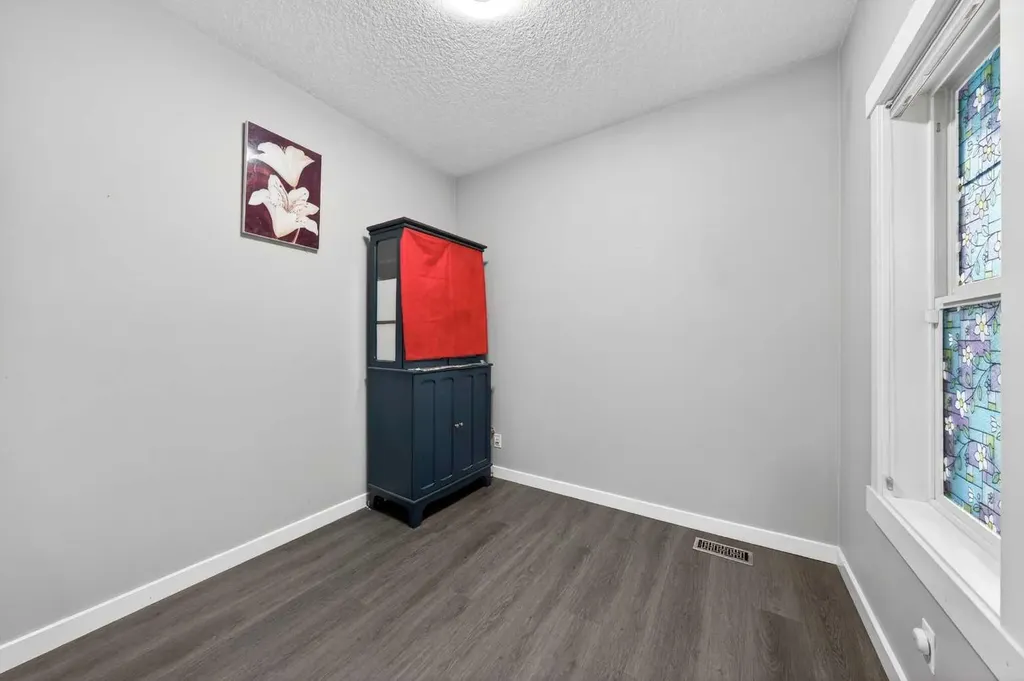 148 Walden Square SE Calgary AB T2X 0R9