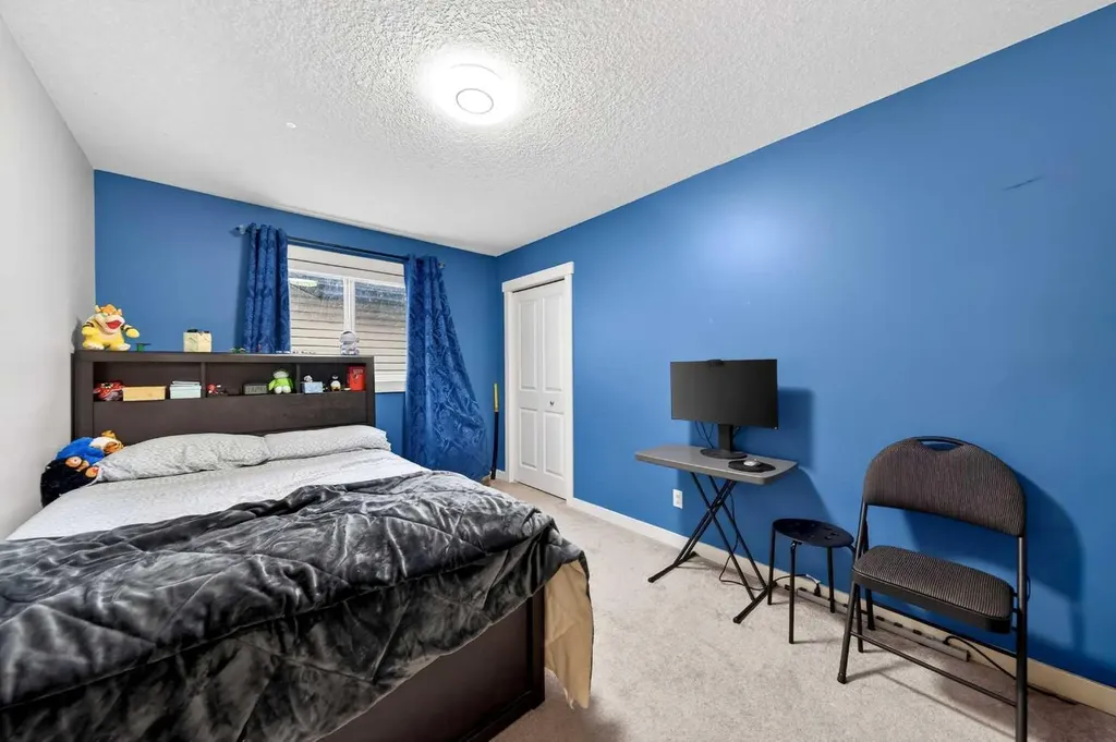 148 Walden Square SE Calgary AB T2X 0R9