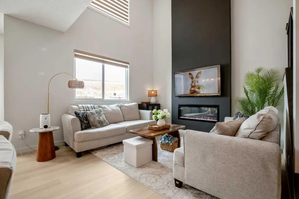 3081 Key Drive SW Airdrie AB T4B 5T1