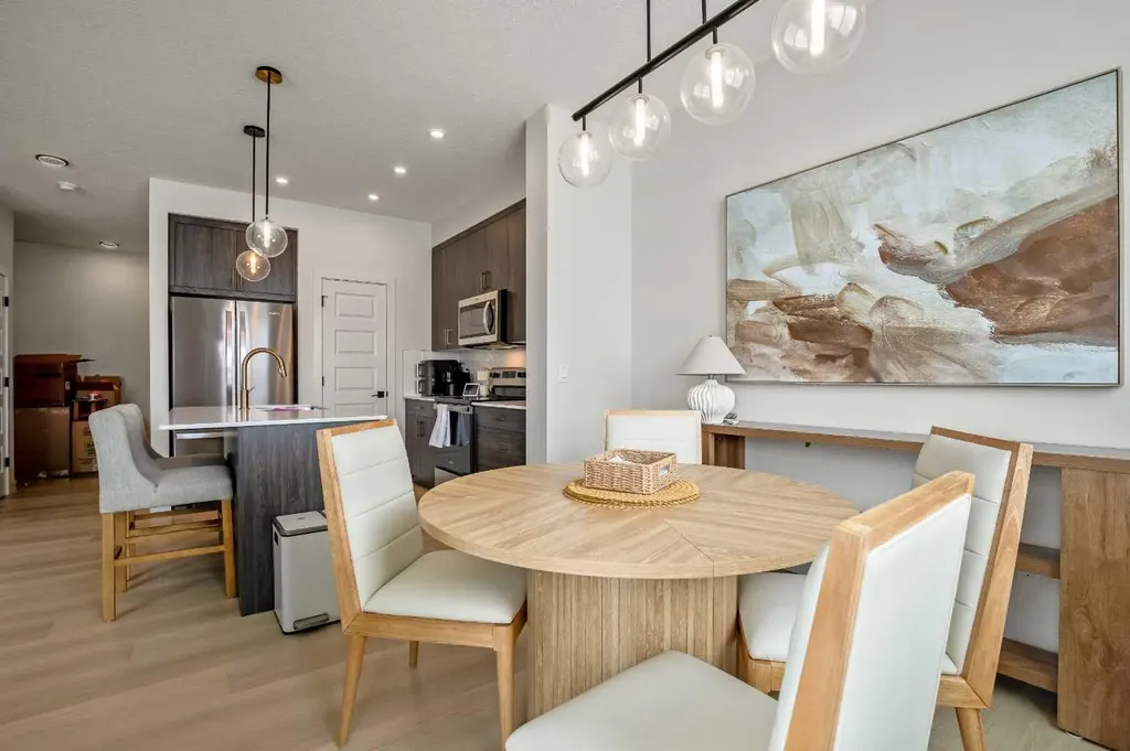 3081 Key Drive SW Airdrie AB T4B 5T1