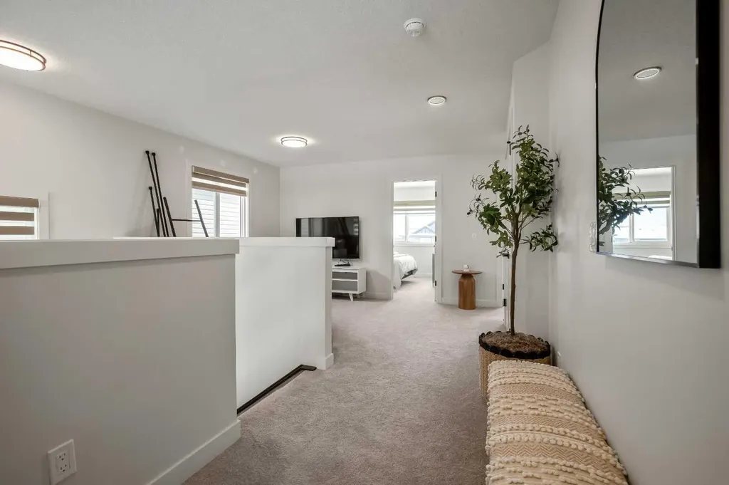 3081 Key Drive SW Airdrie AB T4B 5T1
