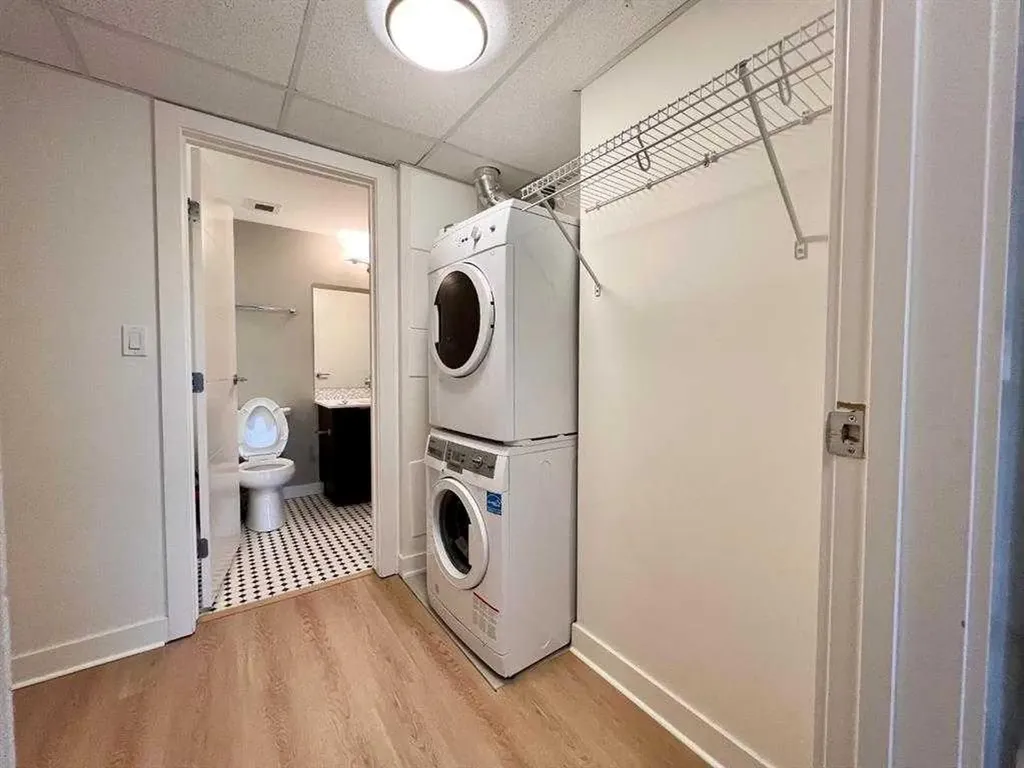 930 6 Avenue SW Calgary AB T2P1J3