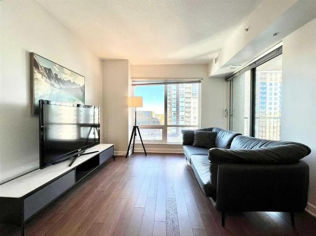 930 6 Avenue SW Calgary AB T2P1J3
