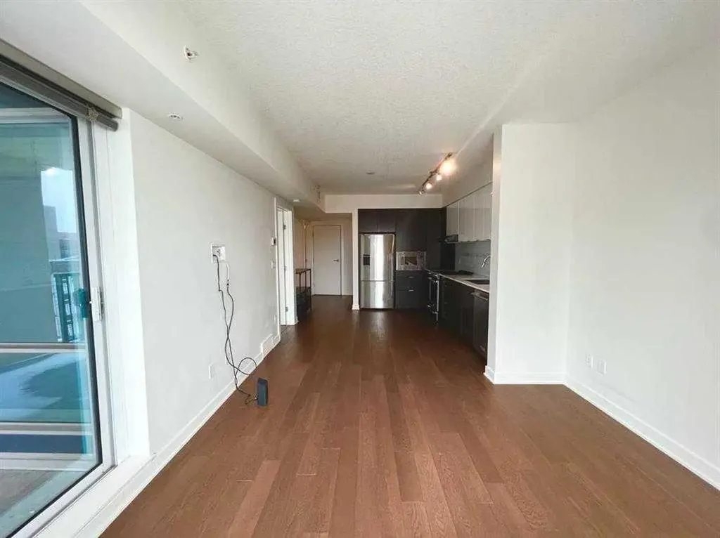 930 6 Avenue SW Calgary AB T2P1J3