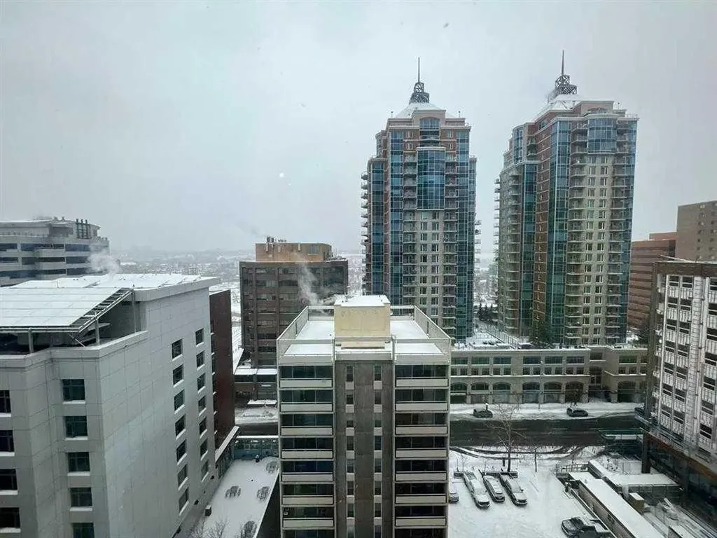 930 6 Avenue SW Calgary AB T2P1J3