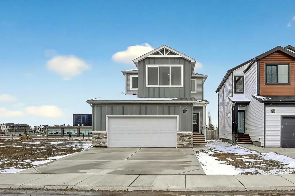 4517 31 Avenue S Lethbridge AB T1K 8J8