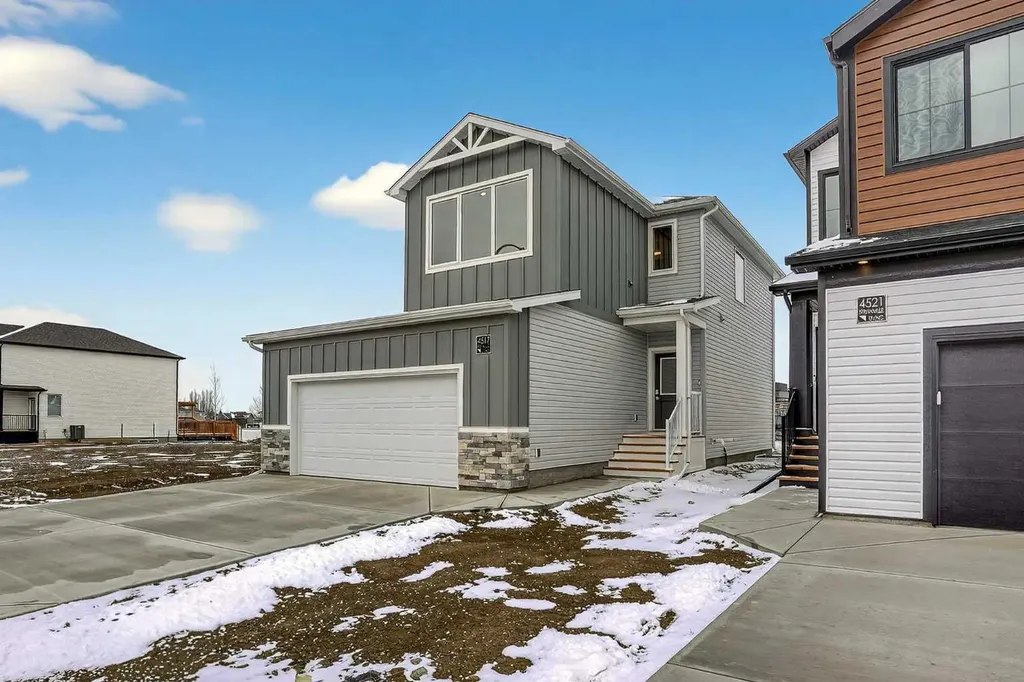 4517 31 Avenue S Lethbridge AB T1K 8J8