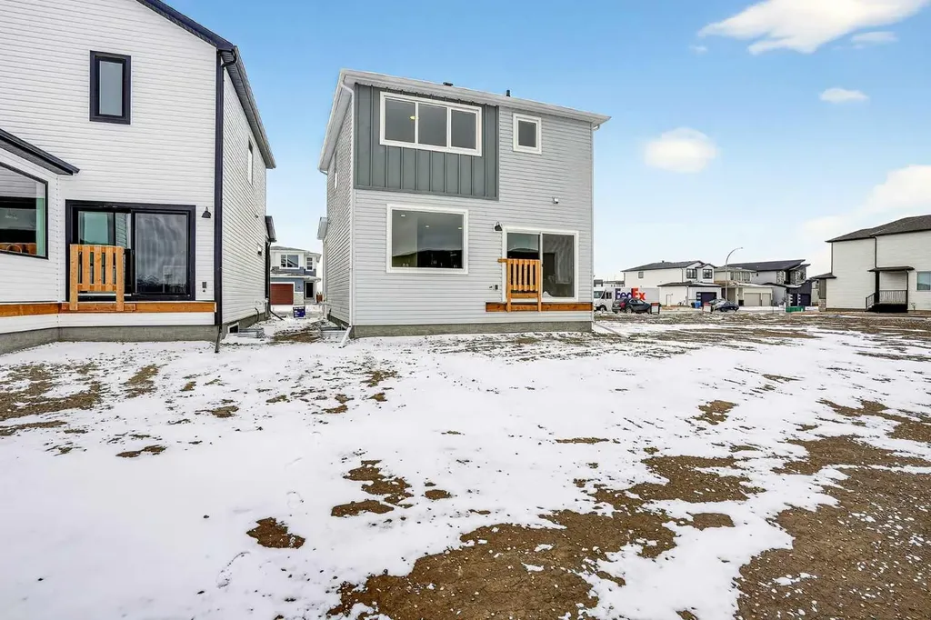 4517 31 Avenue S Lethbridge AB T1K 8J8