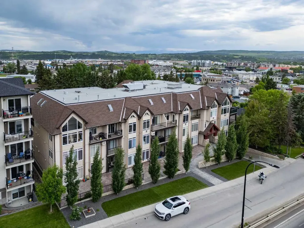 141 Mountain Street Cochrane AB T4C1Z5