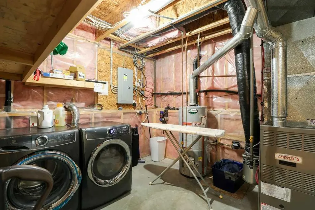 329 Grizzly Crescent N Lethbridge AB T1H 0E5