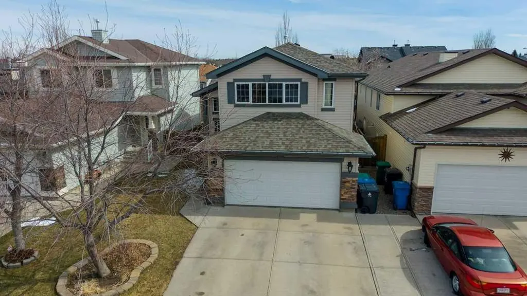 329 Grizzly Crescent N Lethbridge AB T1H 0E5