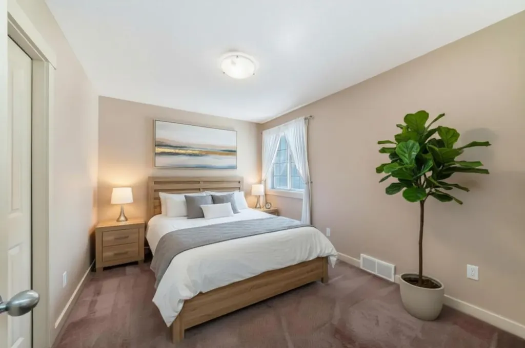 273 Silverado Plains Close SW Calgary AB T2X 0G6