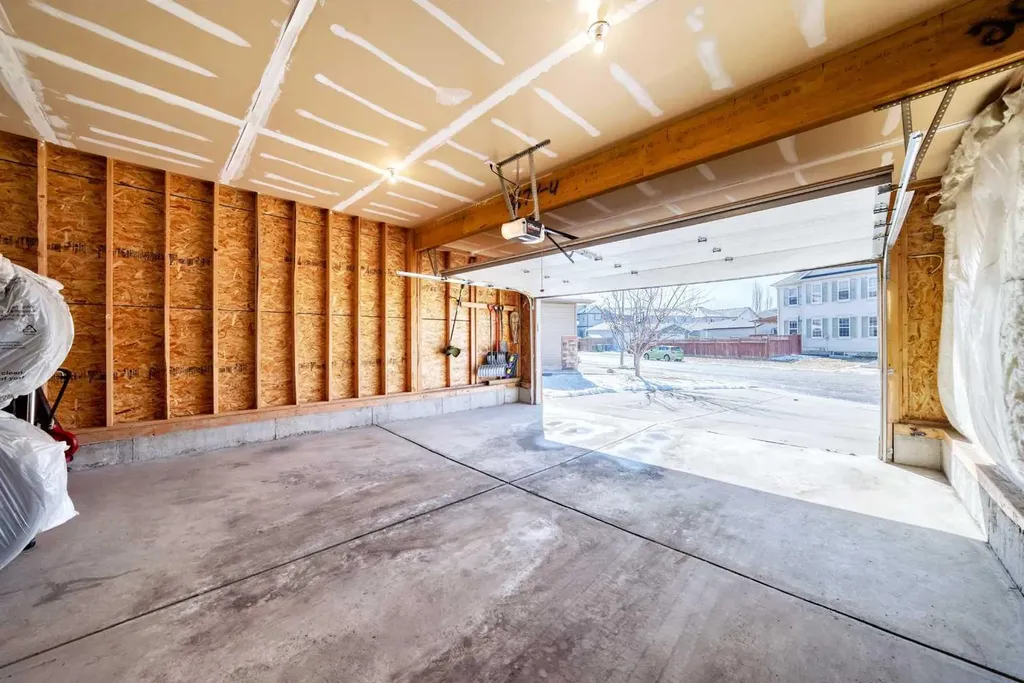 273 Silverado Plains Close SW Calgary AB T2X 0G6