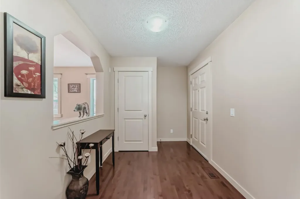 273 Silverado Plains Close SW Calgary AB T2X 0G6