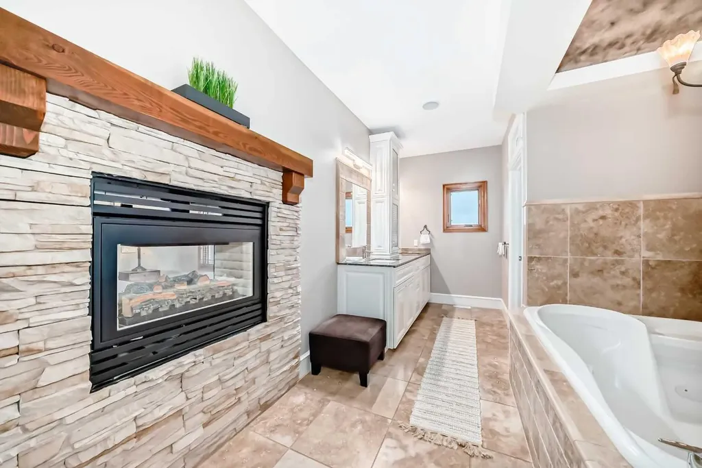 31210 Woodland Way Rural Rocky View County AB T3R1G5