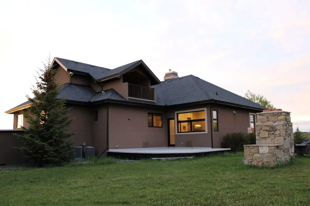 31210 Woodland Way Rural Rocky View County AB T3R1G5