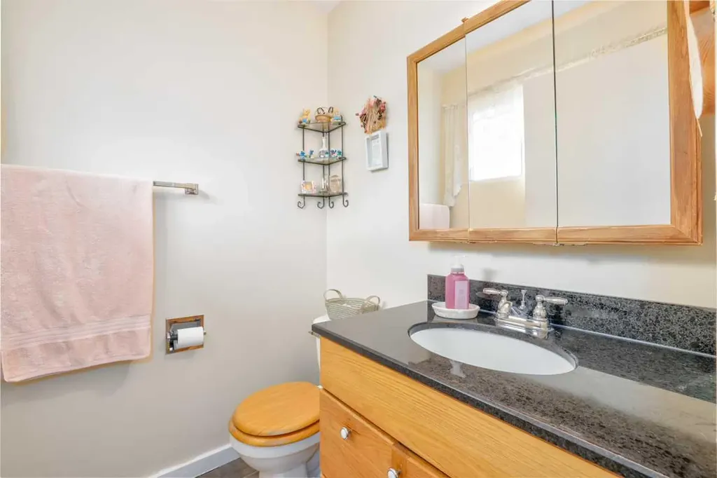 6023 Maddock Drive NE Calgary AB T2A 3W3