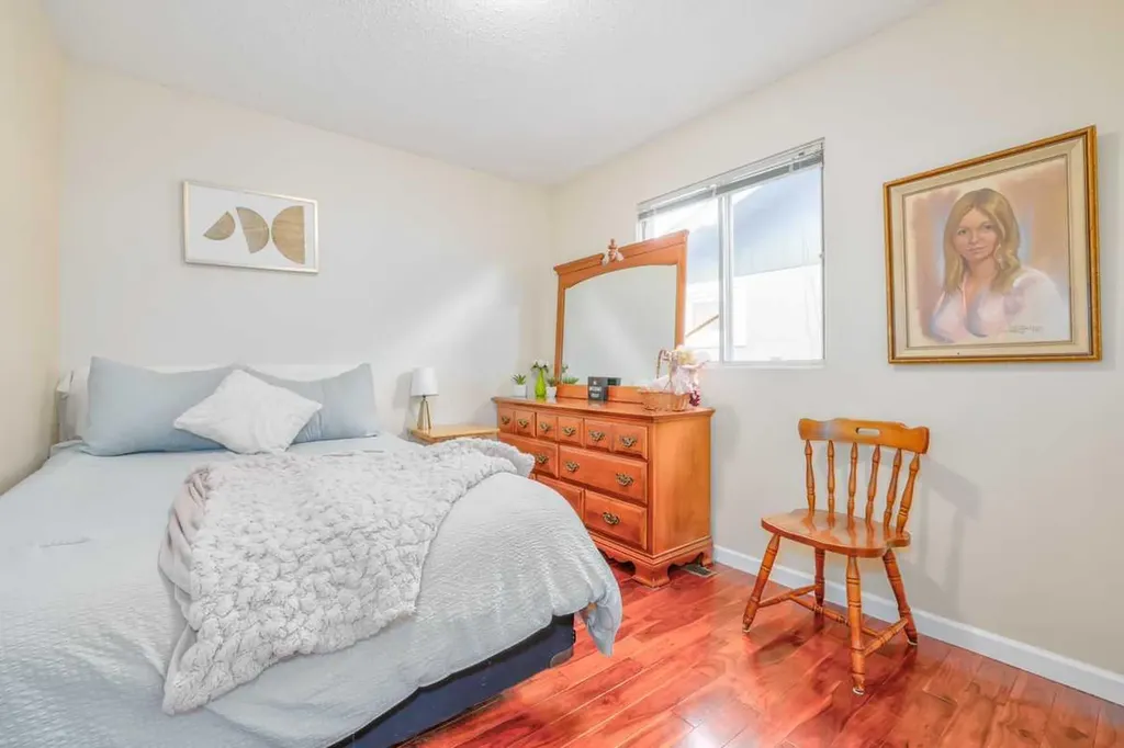 6023 Maddock Drive NE Calgary AB T2A 3W3