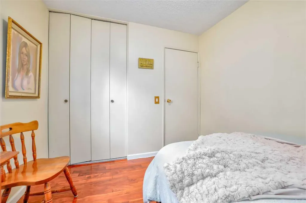 6023 Maddock Drive NE Calgary AB T2A 3W3