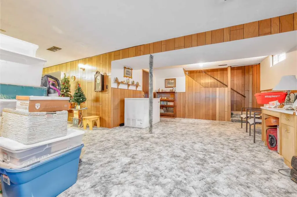 6023 Maddock Drive NE Calgary AB T2A 3W3