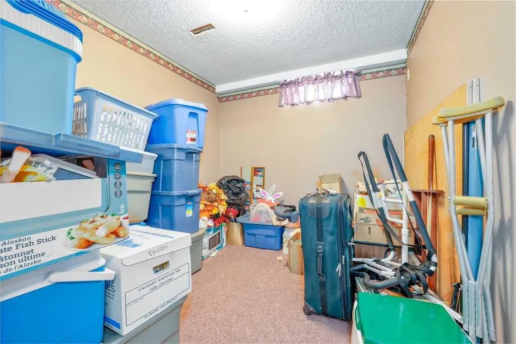 6023 Maddock Drive NE Calgary AB T2A 3W3