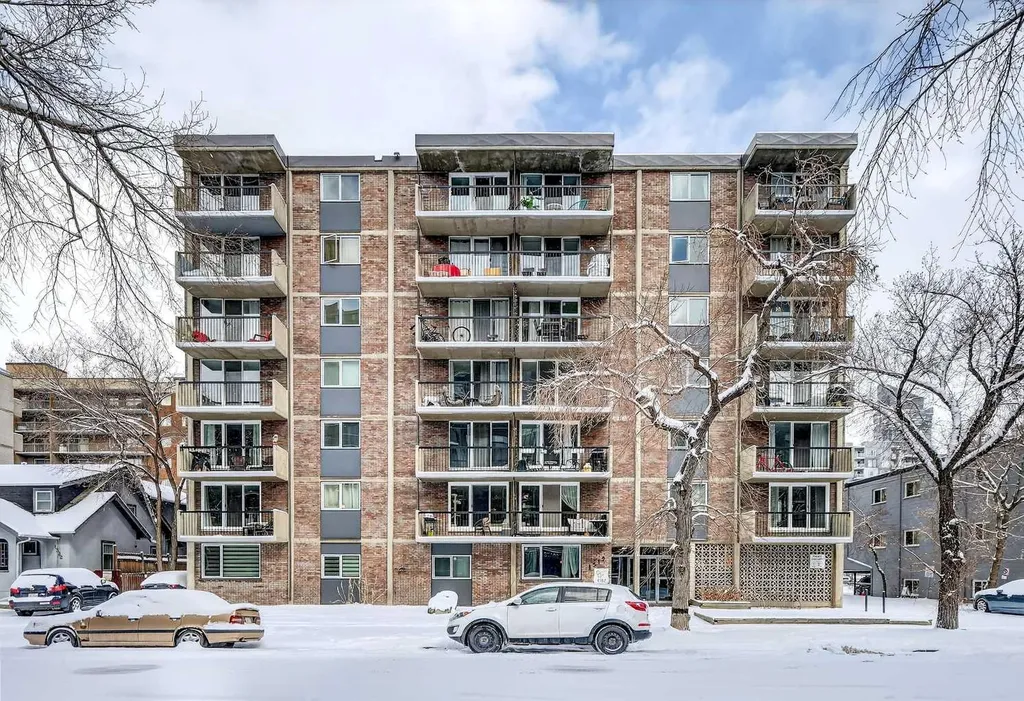 1312 13 Avenue SW Calgary AB T3C 0T3