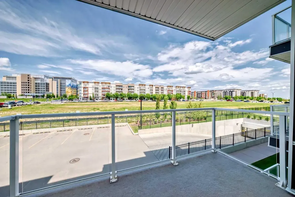 20 Seton Park SE Calgary AB T3M 2G2