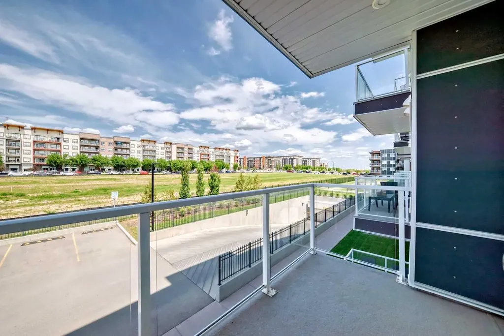 20 Seton Park SE Calgary AB T3M 2G2