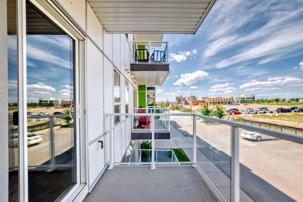 20 Seton Park SE Calgary AB T3M 2G2