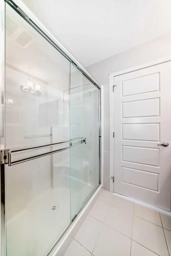 20 Seton Park SE Calgary AB T3M 2G2