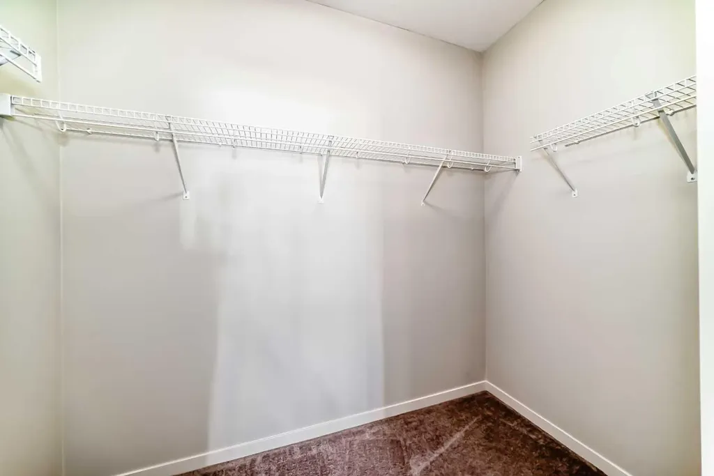 20 Seton Park SE Calgary AB T3M 2G2
